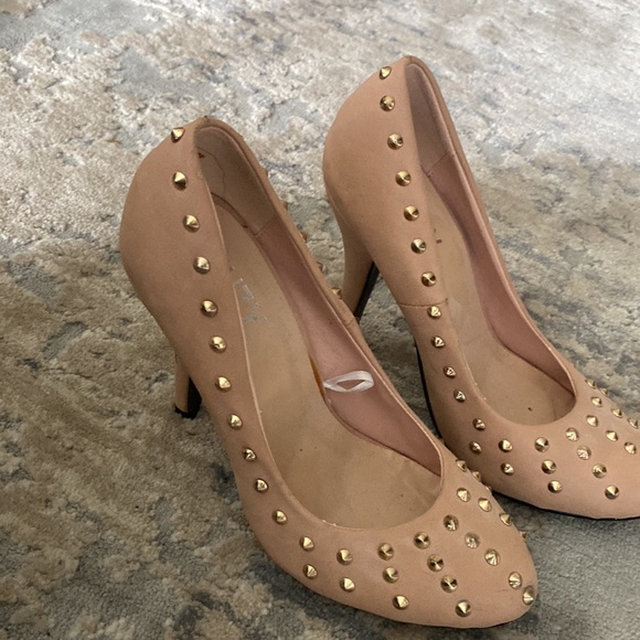 Suzy size 6 - Picture 2 of 3